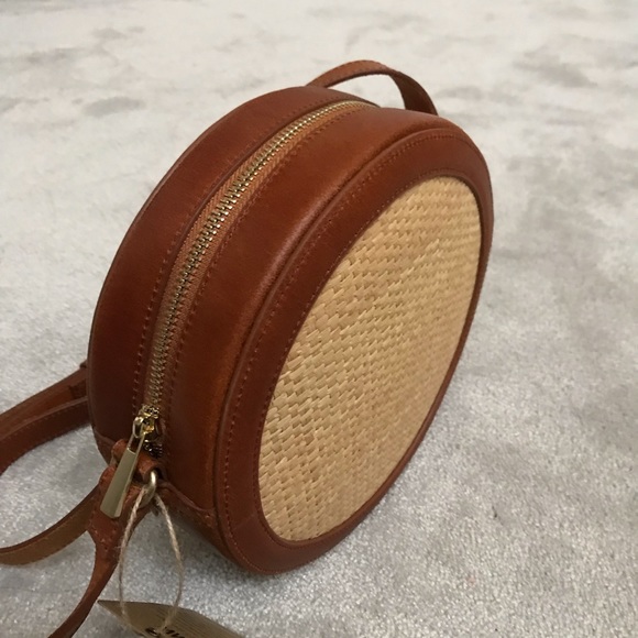 Woven Canteen Crossbody Bag - Most Wanted USA - Picture 6 of 16